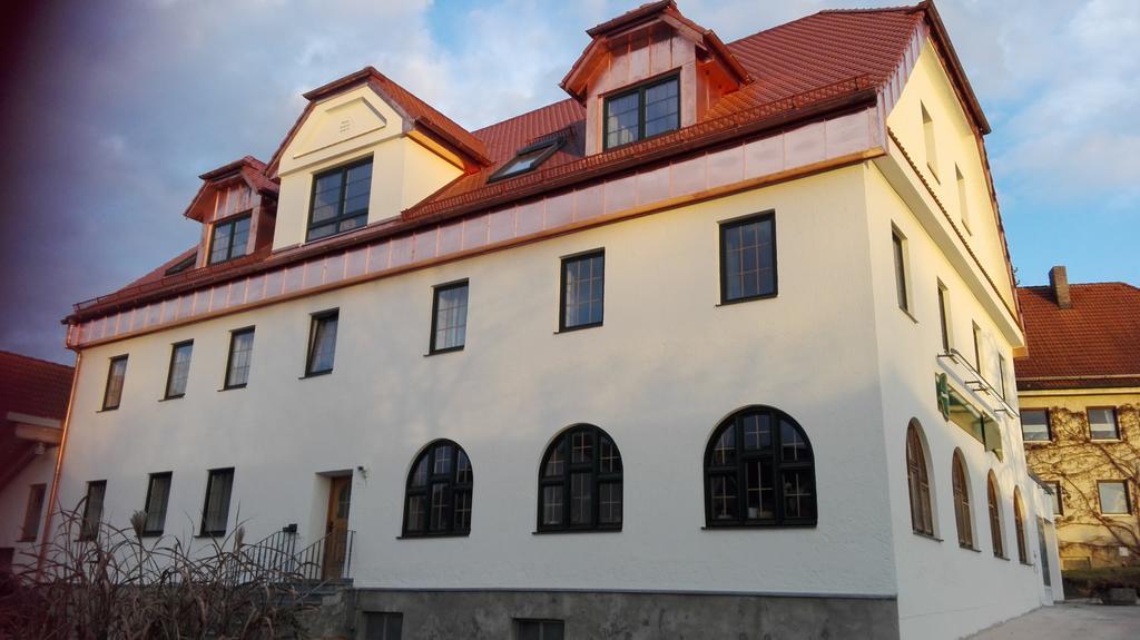 Pension-Metzgerei Hofer Inning am Holz Dış mekan fotoğraf